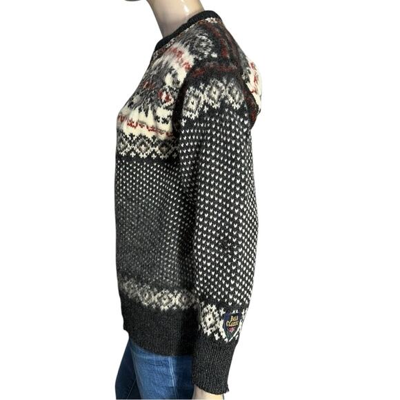 Dale of Norway M Black Red white Classic Fair Isle Wool Knit Clasp Ski Sweater - Picture 4 of 10